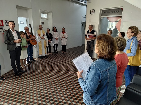223-profissionais-da-enfermagem-sao-homenageados-com-atividades-tecnicas-e-celebracao-religiosa-no-hbst