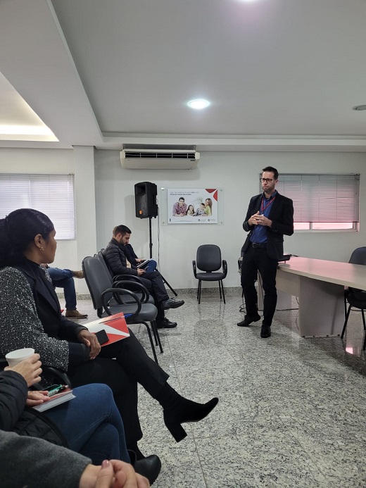 227-reuniao-entre-hbst-e-prefeitos-da-amat-reforca-compromisso-com-a-saude-regional-1