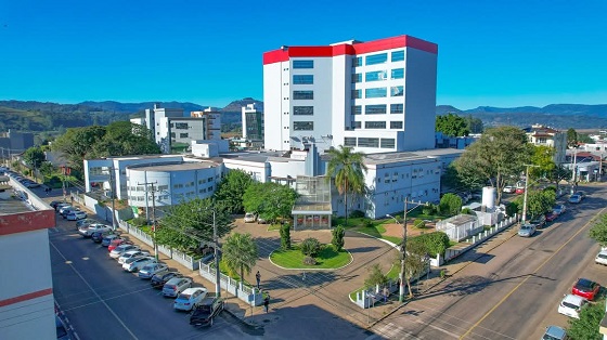 242-hospital-beneficente-santa-terezinha-celebra-80-anos-com-programacao-especial-aberta-a-comunidade