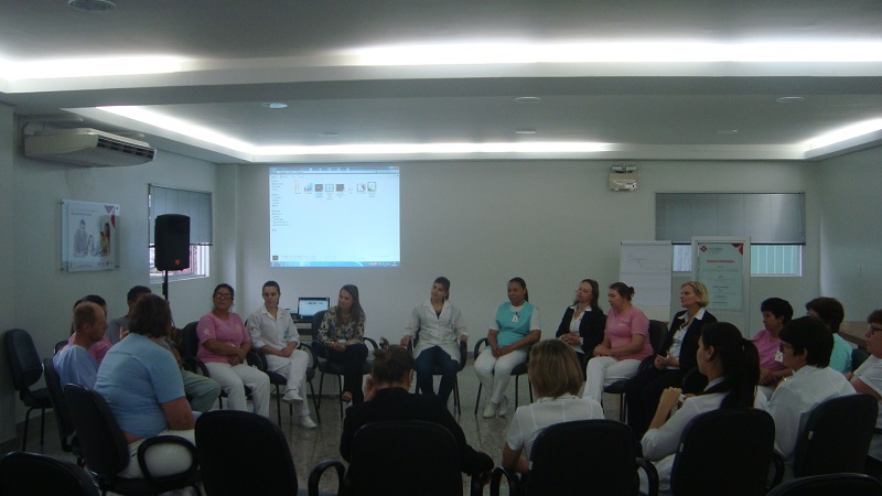 39-colaboradores-do-hbst-participam-de-palestra-sobre-pcds-1